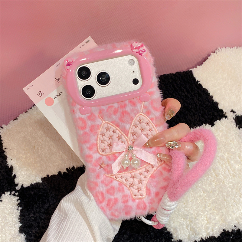 Apple Iphone 15 Pro Max - Luxury Leopard Print Bikini Pattern Plush